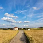 Jurtowe Wzgorze Glamping *