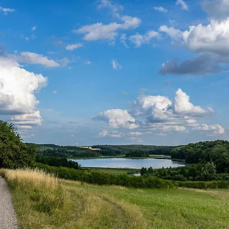 Jurtowe Wzgorze Glamping 豪华帐篷 Grabinek