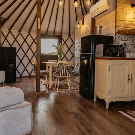 豪华帐篷 Jurtowe Wzgorze Glamping *