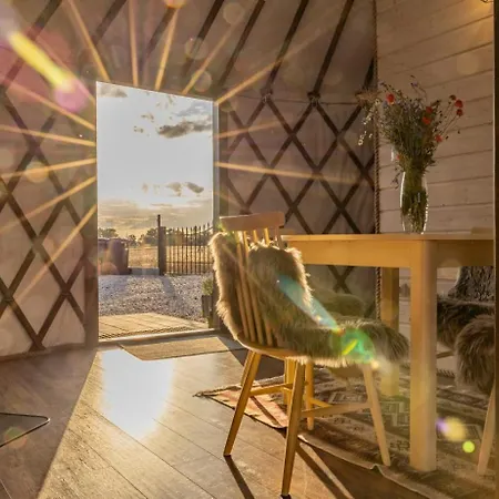 Luxury tent Jurtowe Wzgorze Glamping *
